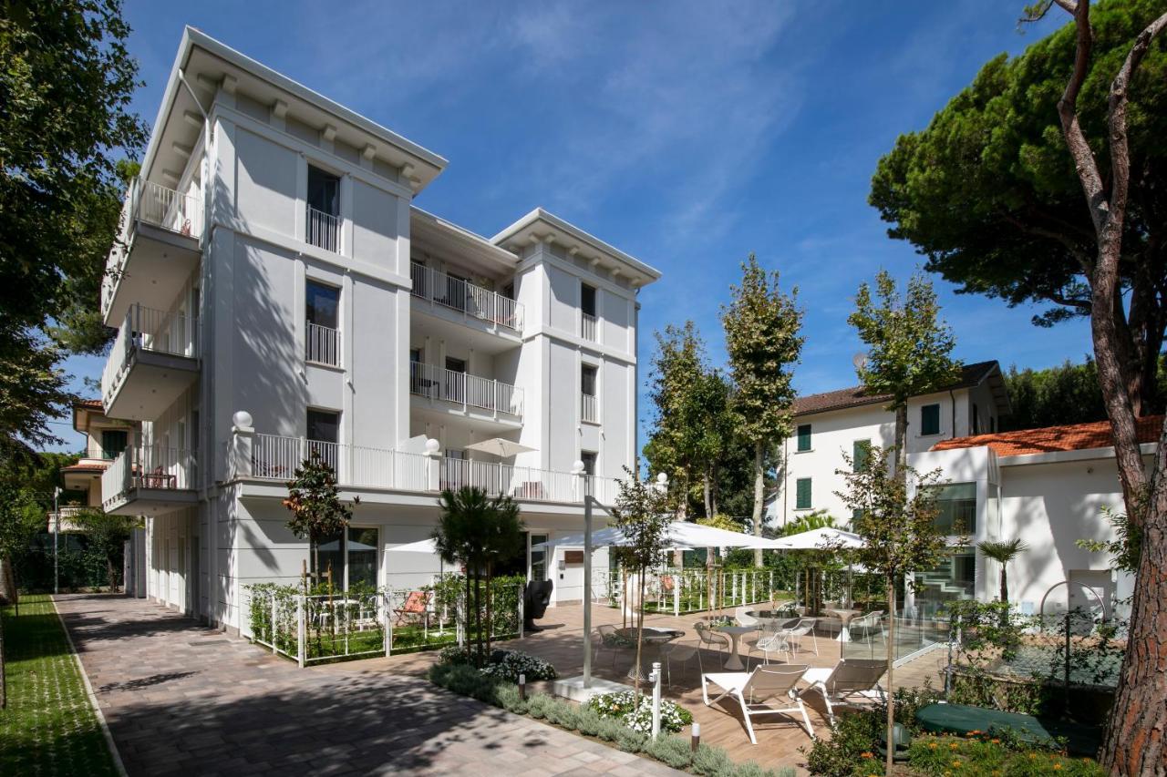 Elegance Riccione Aparthotel Eksteriør bilde