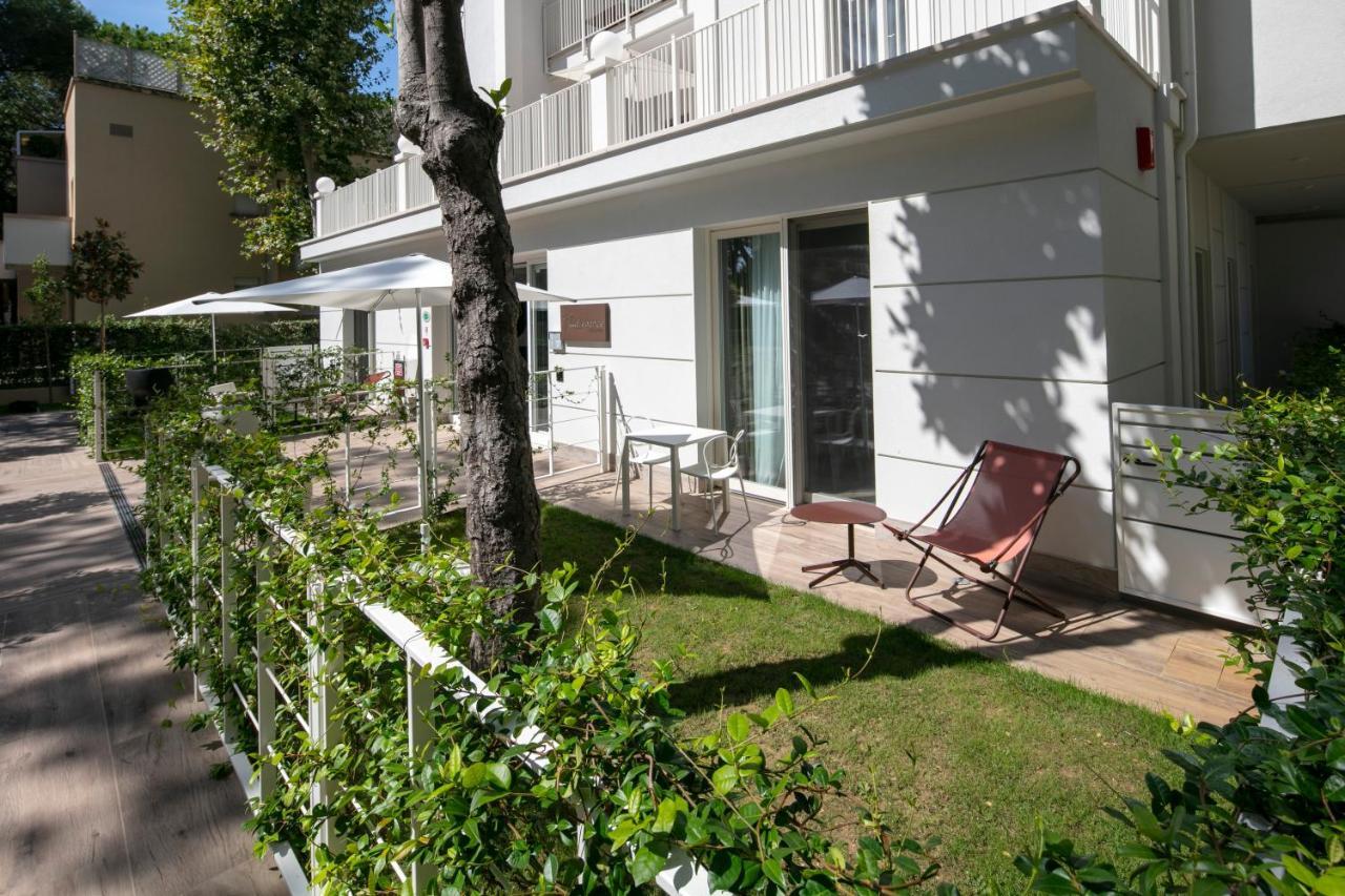 Elegance Riccione Aparthotel Eksteriør bilde